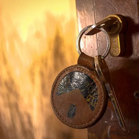 La De Clotilde * סייה